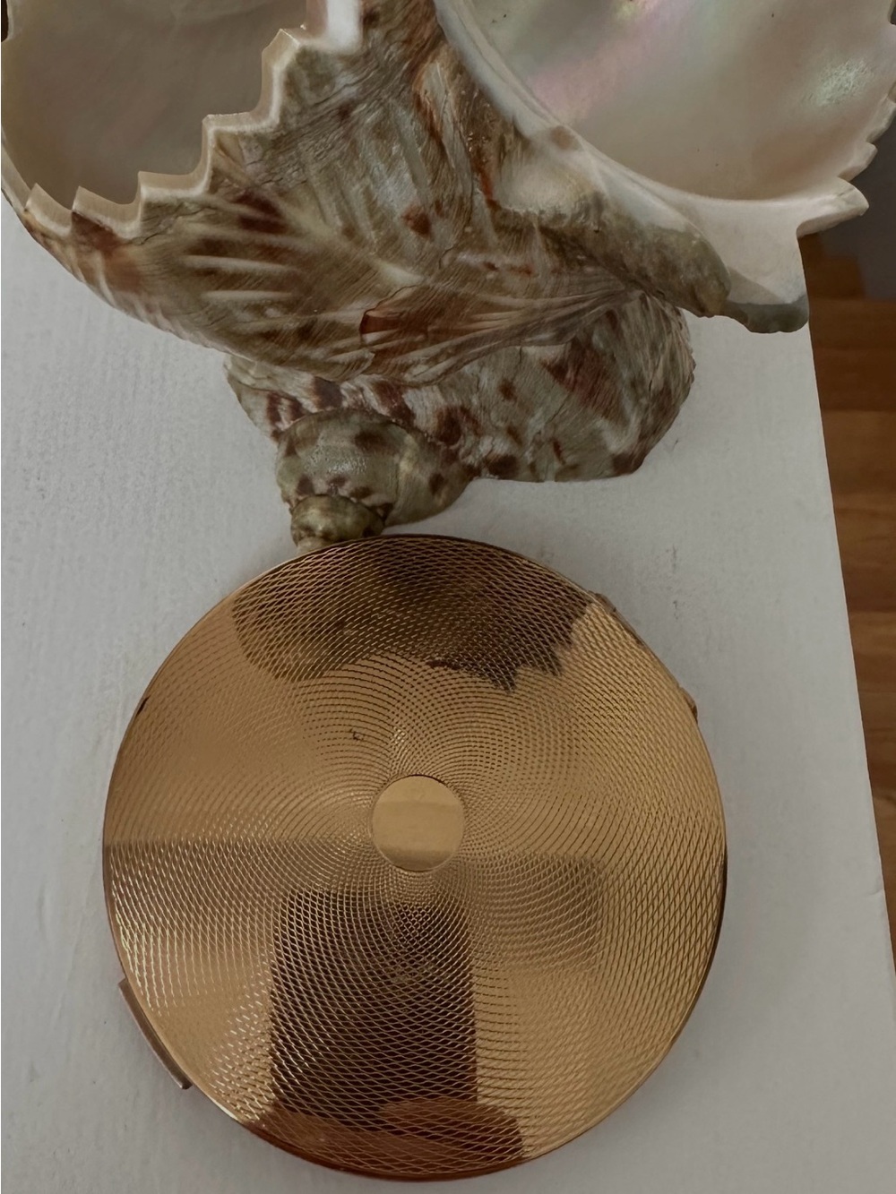 Vintage Stratton Compact